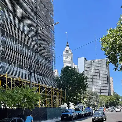centro_administrativo_gobierno_provincia_buenos_aires_servas.webp